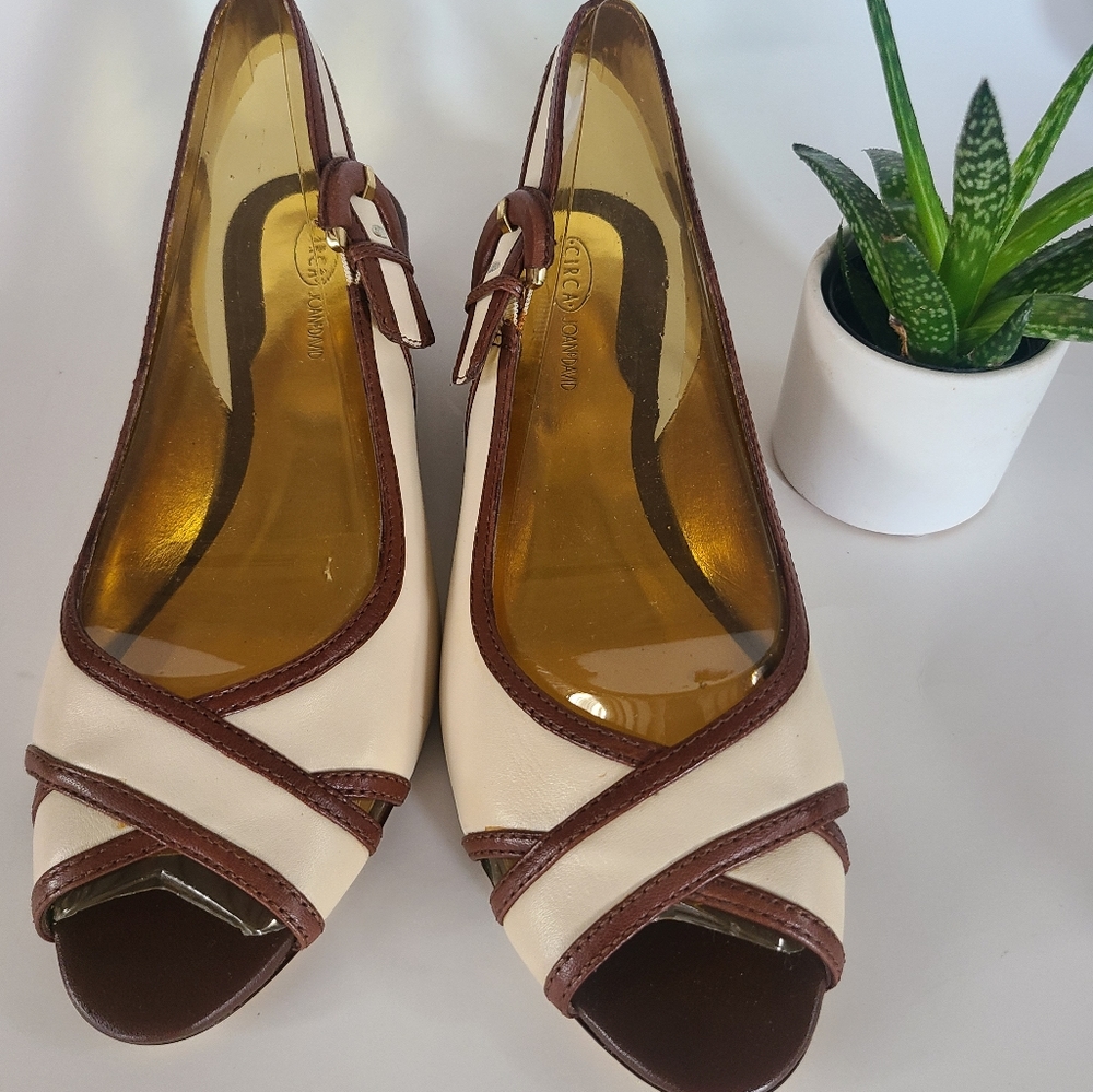 Cream color leather shoes